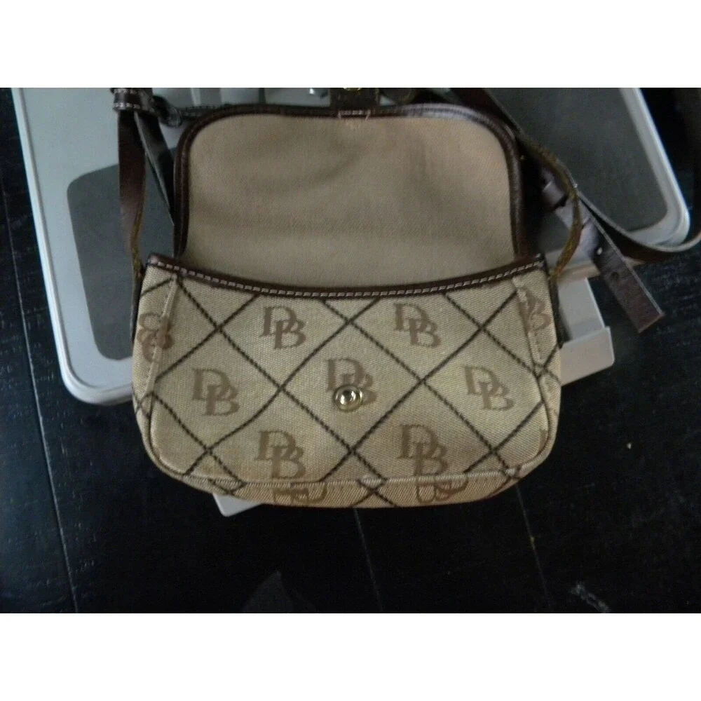 Dooney & Bourke Signature Canvas Crossbody Bag Small - Picture 8 of 16